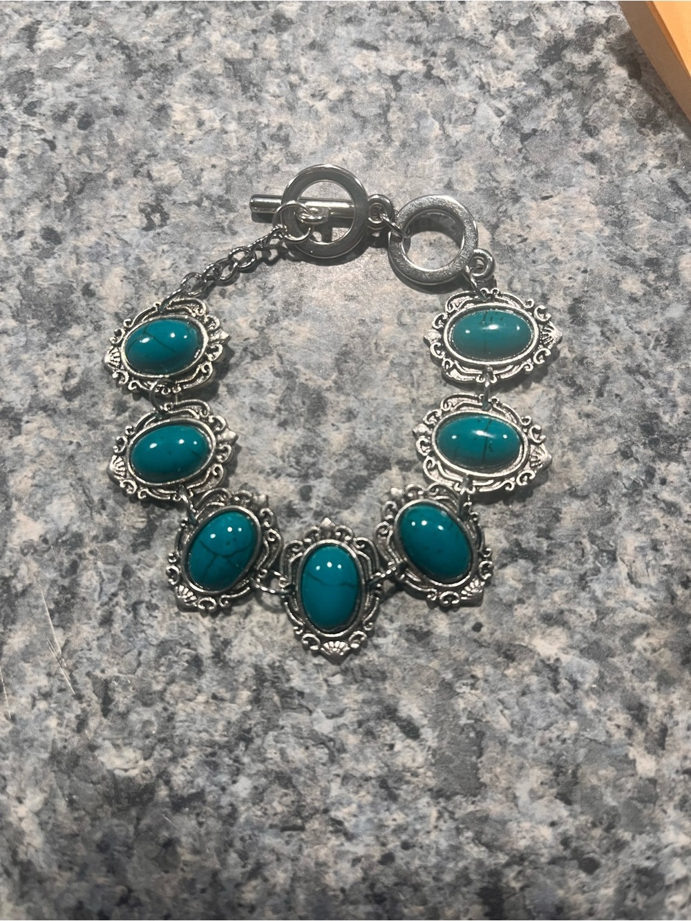 Vintage  Silver-Link Bracelet with Turquoise Oval Stones